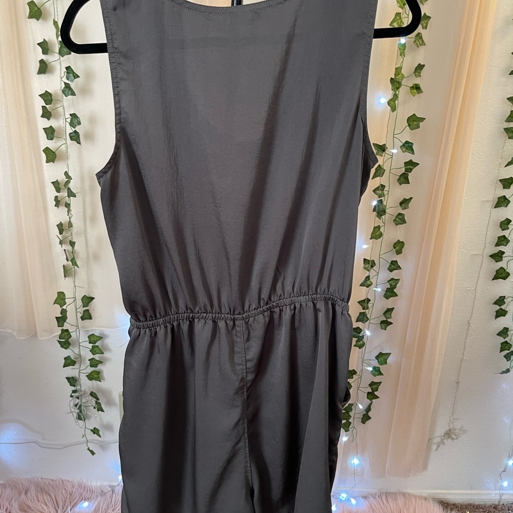 Romper - Picture 4 of 5